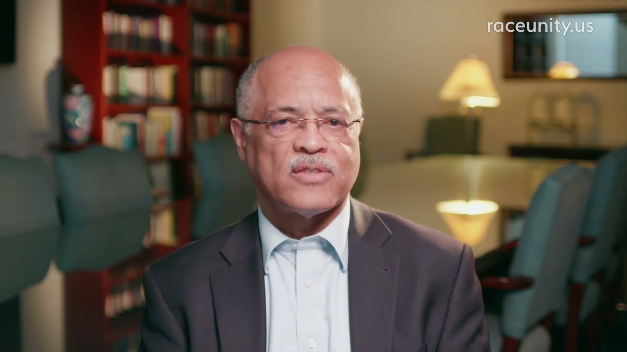 Finding a new religion through white Baha’is