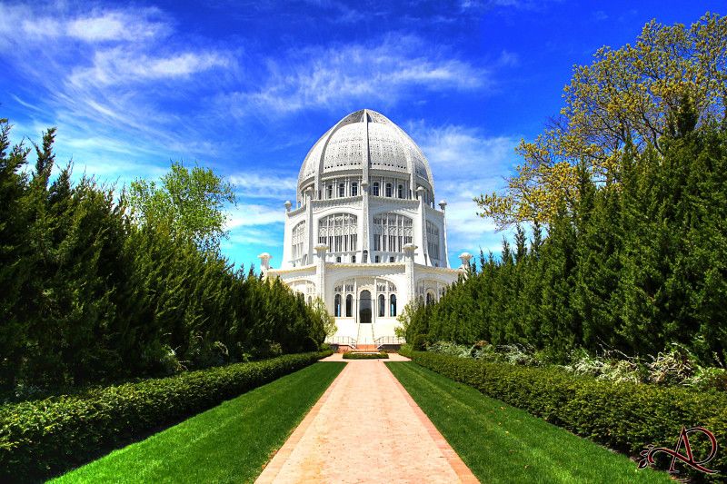 Visiting the Baha’i House of Worship